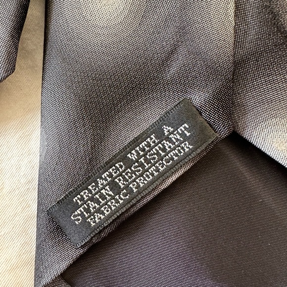 Bundle (3) NWOT Van Heusen, Zylos and Kenneth Roberts men’s ties - Picture 11 of 16